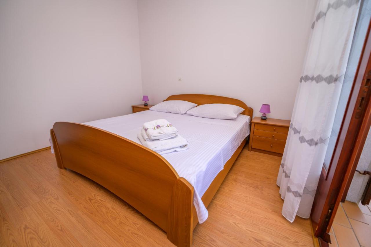 Apartments Marina Veskovic Nerezine Kültér fotó