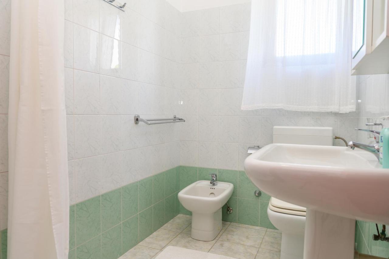 Apartments Marina Veskovic Nerezine Kültér fotó