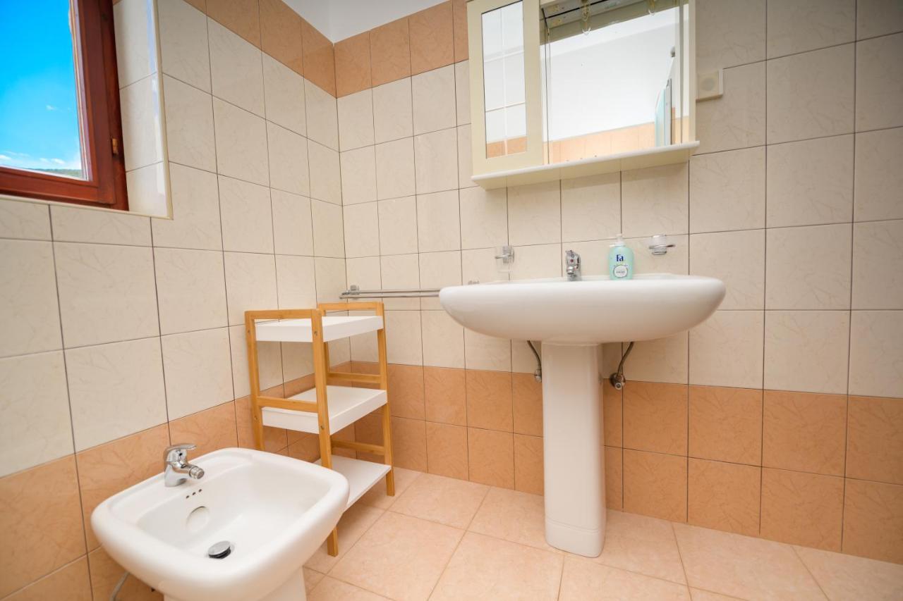 Apartments Marina Veskovic Nerezine Kültér fotó
