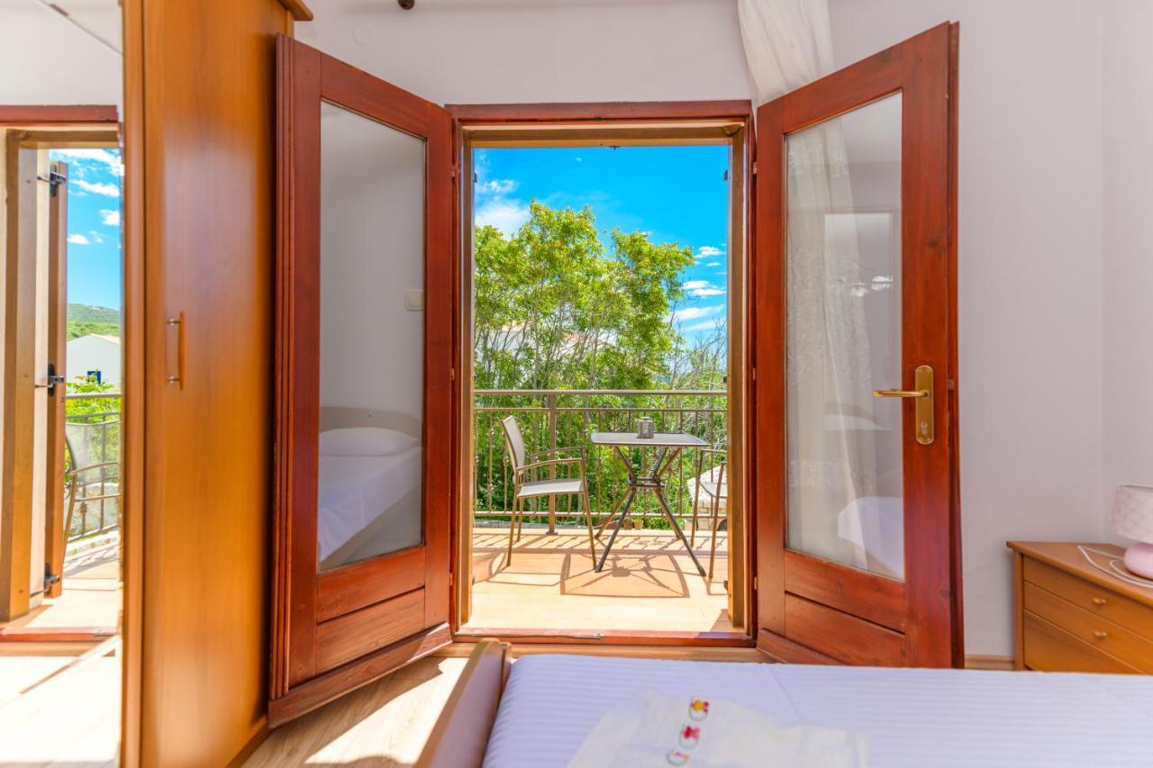 Apartments Marina Veskovic Nerezine Kültér fotó