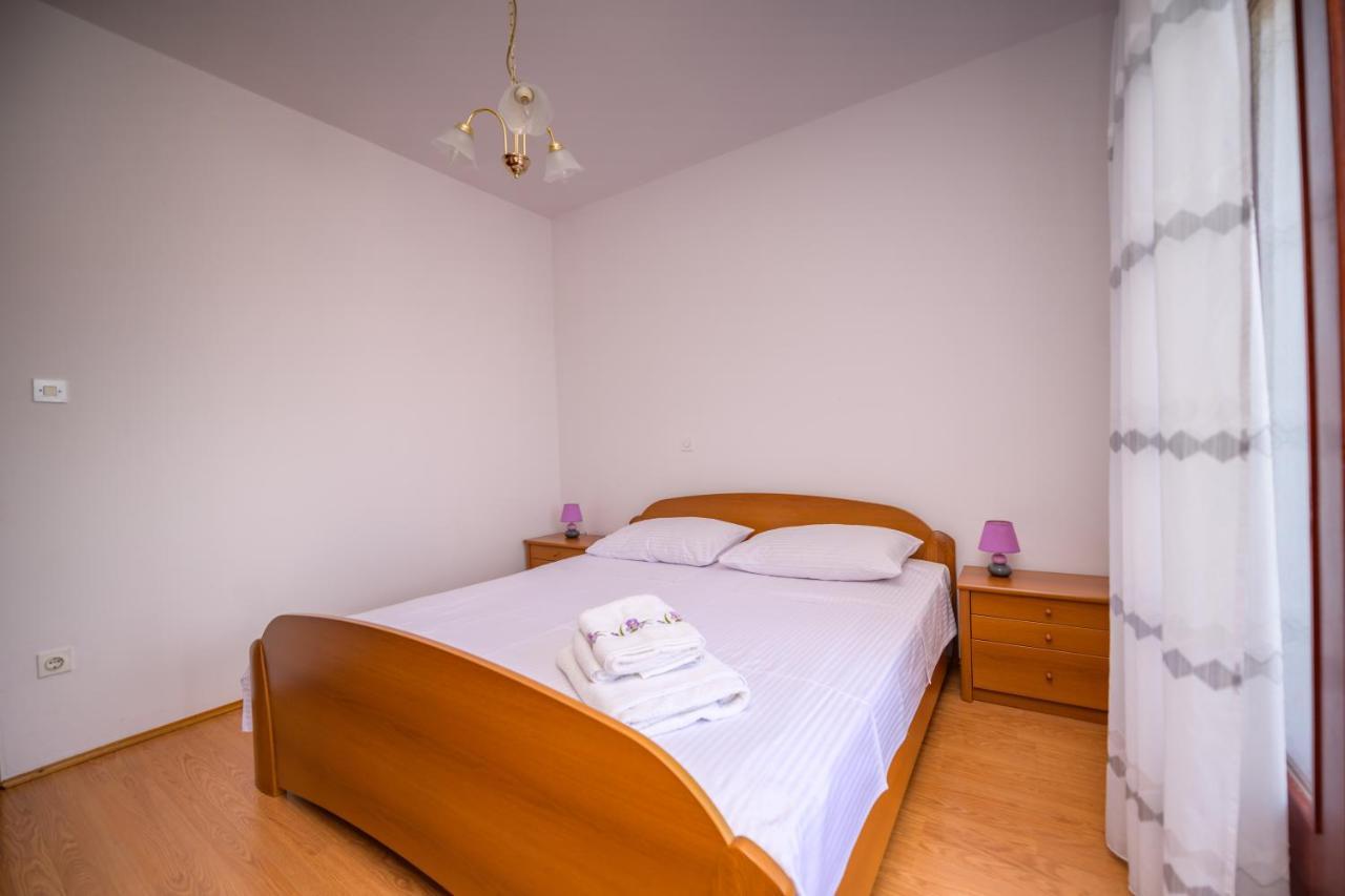 Apartments Marina Veskovic Nerezine Kültér fotó
